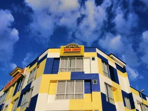 Гостиница Sun Inns Meru Raya