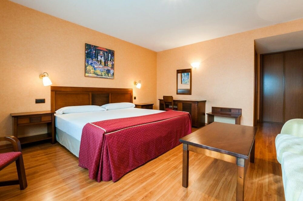 Фото Hotel Las Provincias