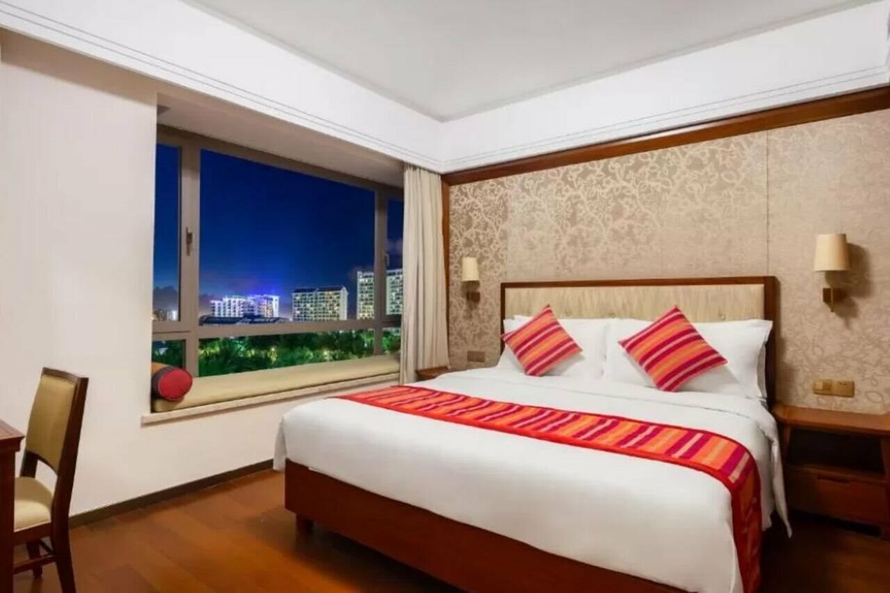 Фото Sanya Seacube Holiday Hotel