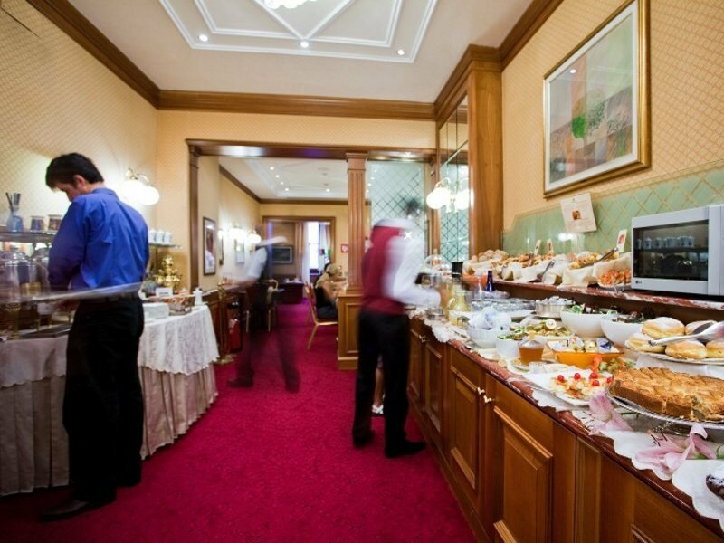 Фото Hotel Berna