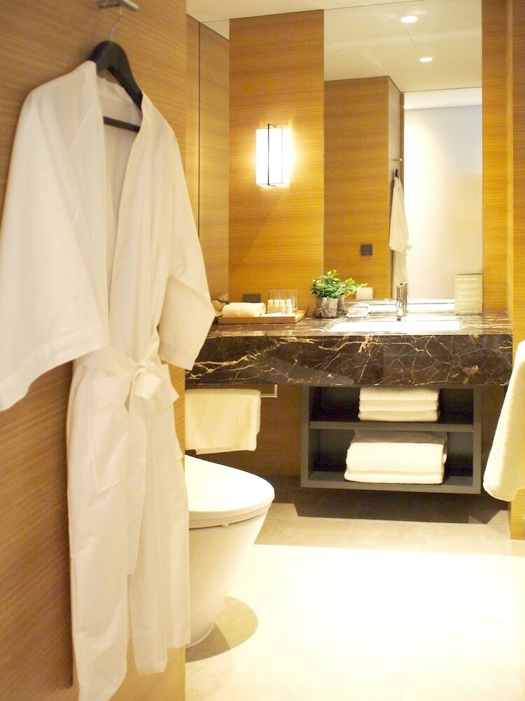 Фото Crown Park Hotel