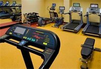 Фото Courtyard by Marriott Newark Elizabeth