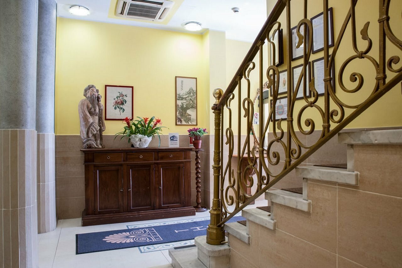 Фото The Best Hotel