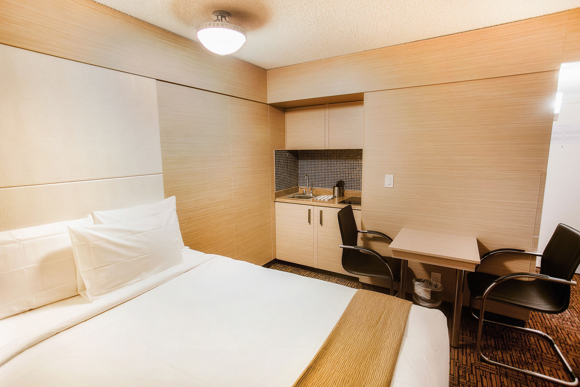 Фото Ocean Beach Palace Hotel and Suites