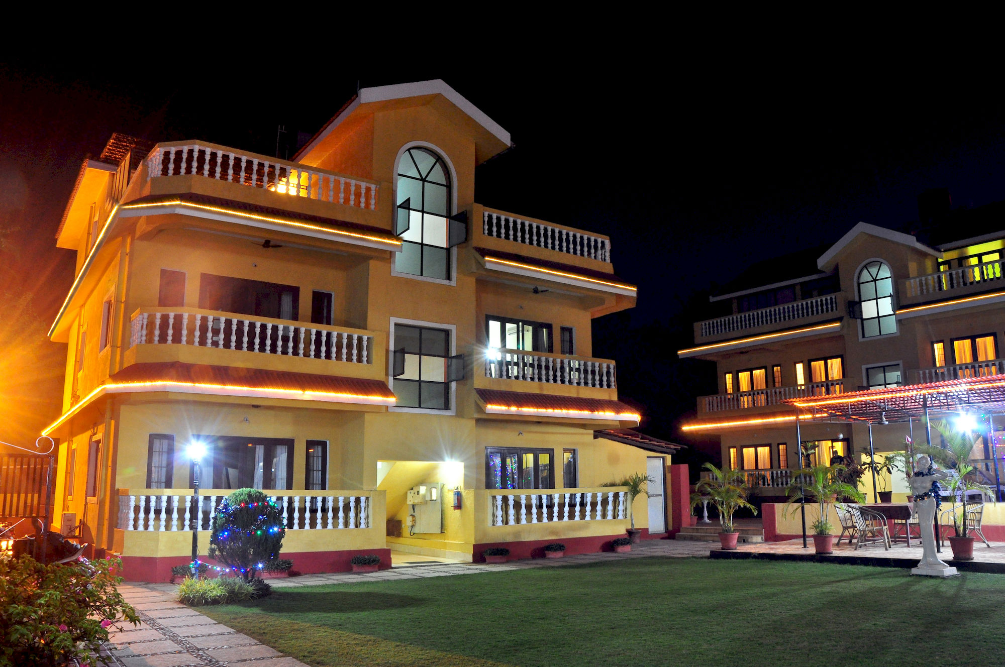 Фото Marina Bay Beach Resort