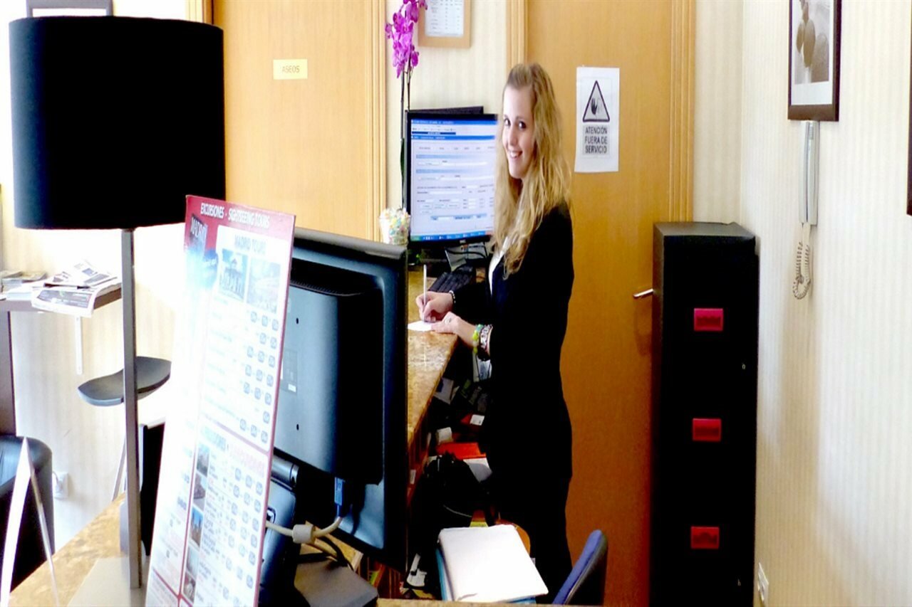 Фото Hotel Suites Feria de Madrid