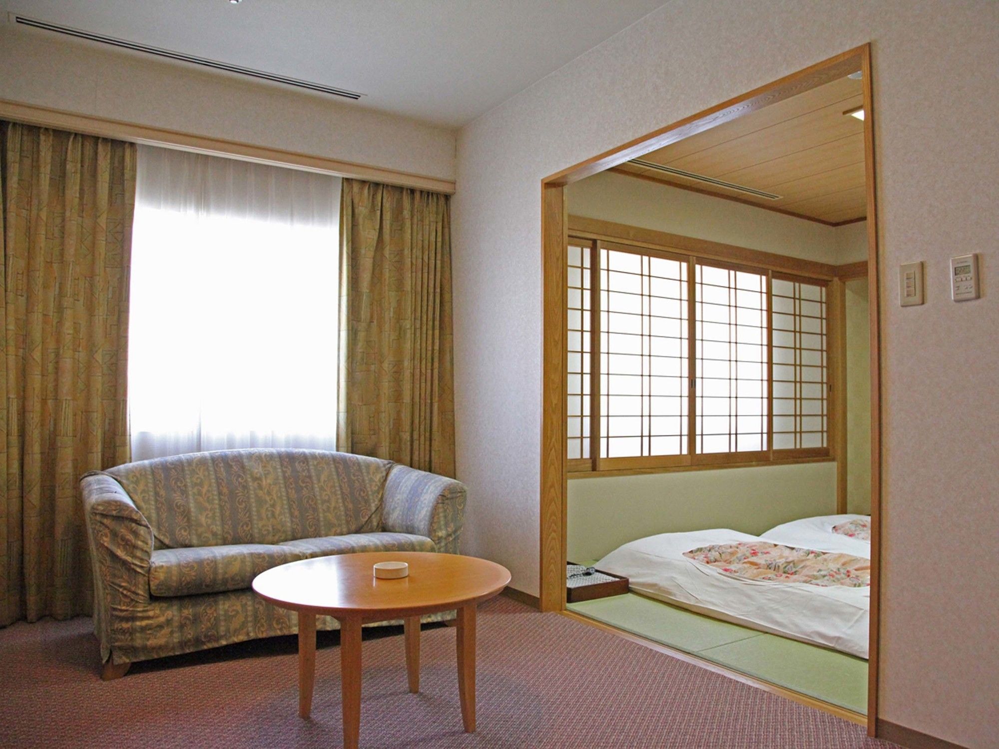 Фото Hotel Nikko Himeji