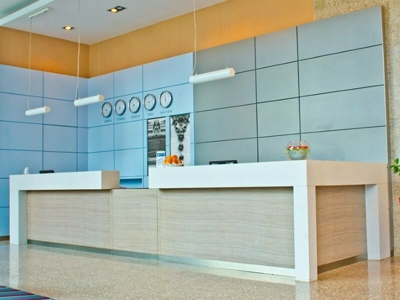 Фото Chirag Plaza