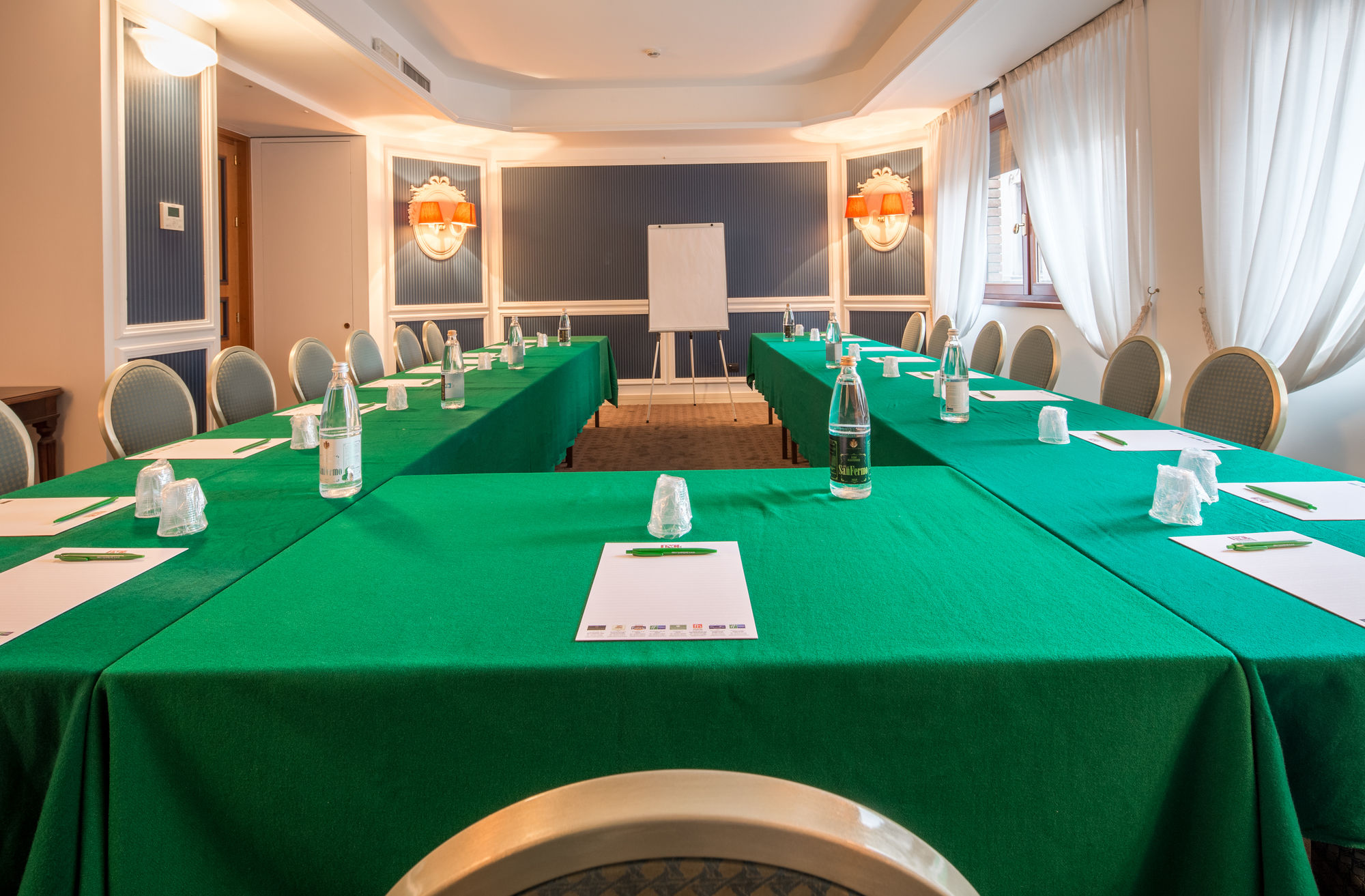 Фото Grande Albergo Roma
