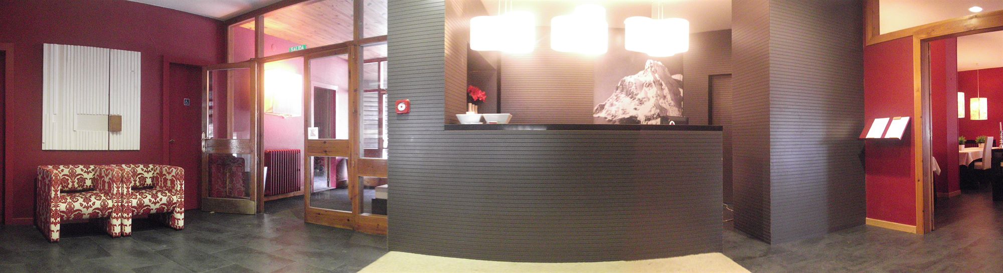 Фото Hotel Tobazo