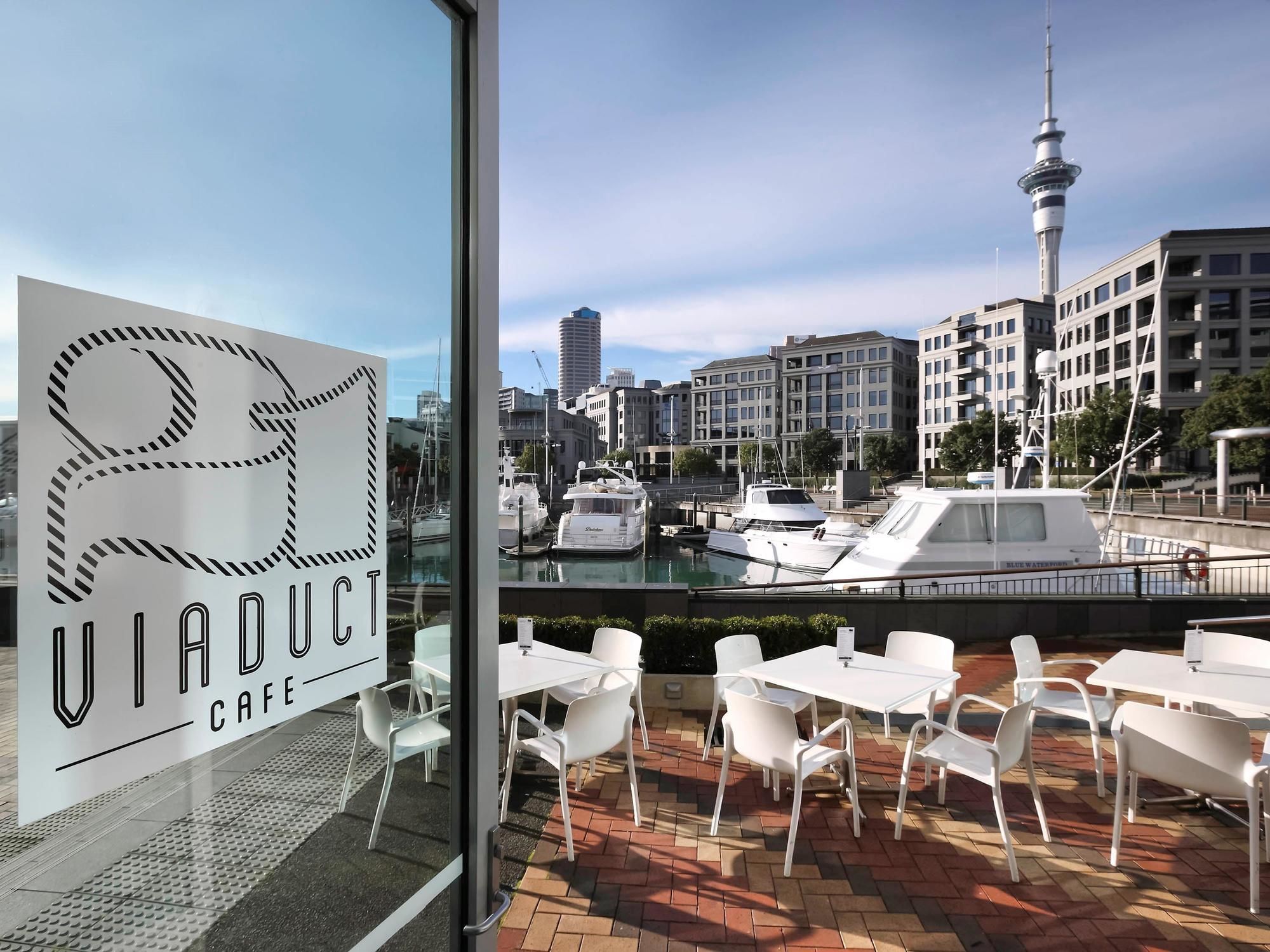 Фото Sofitel Auckland Viaduct Harbour