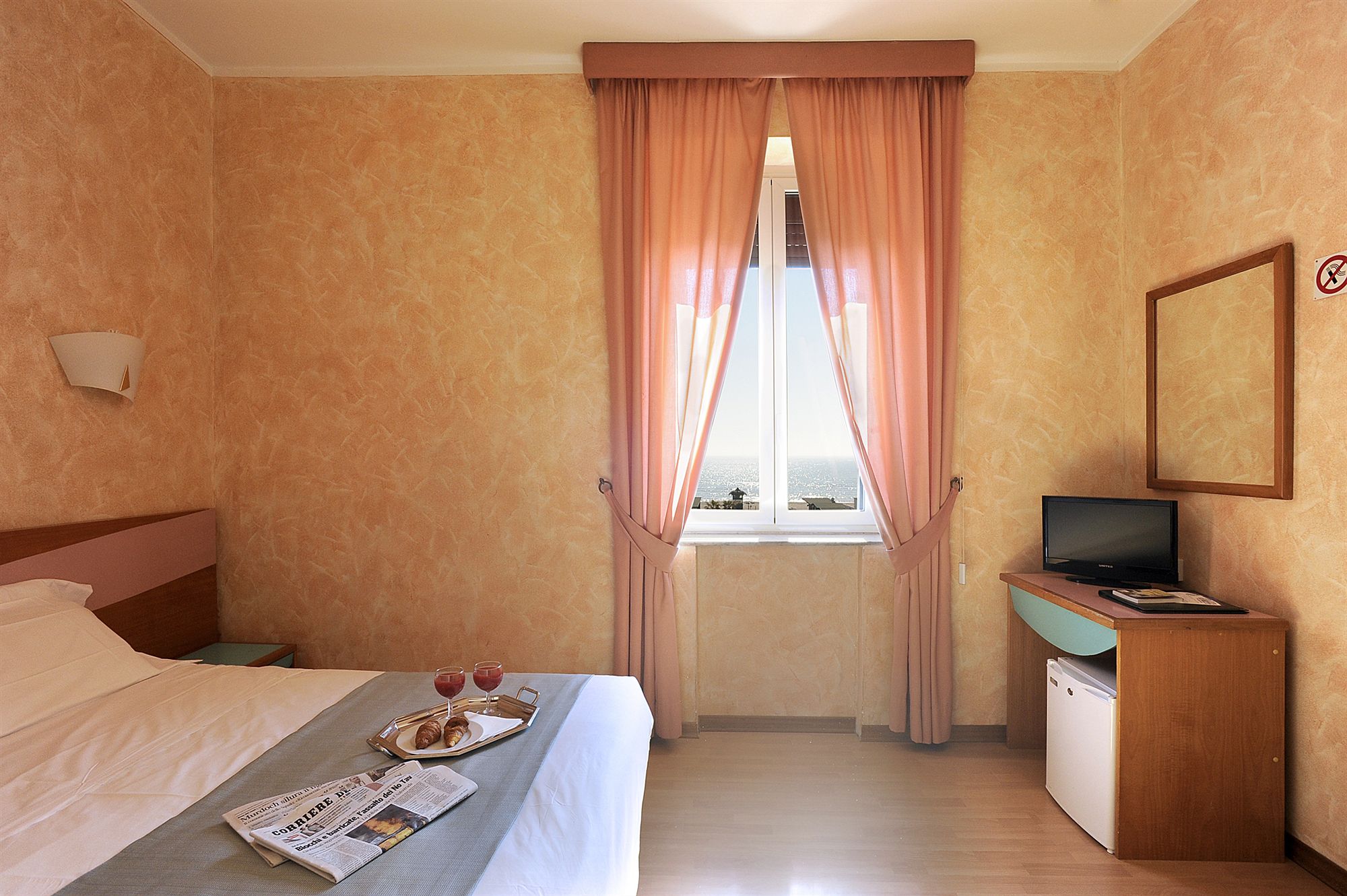 Фото Hotel Bellavista