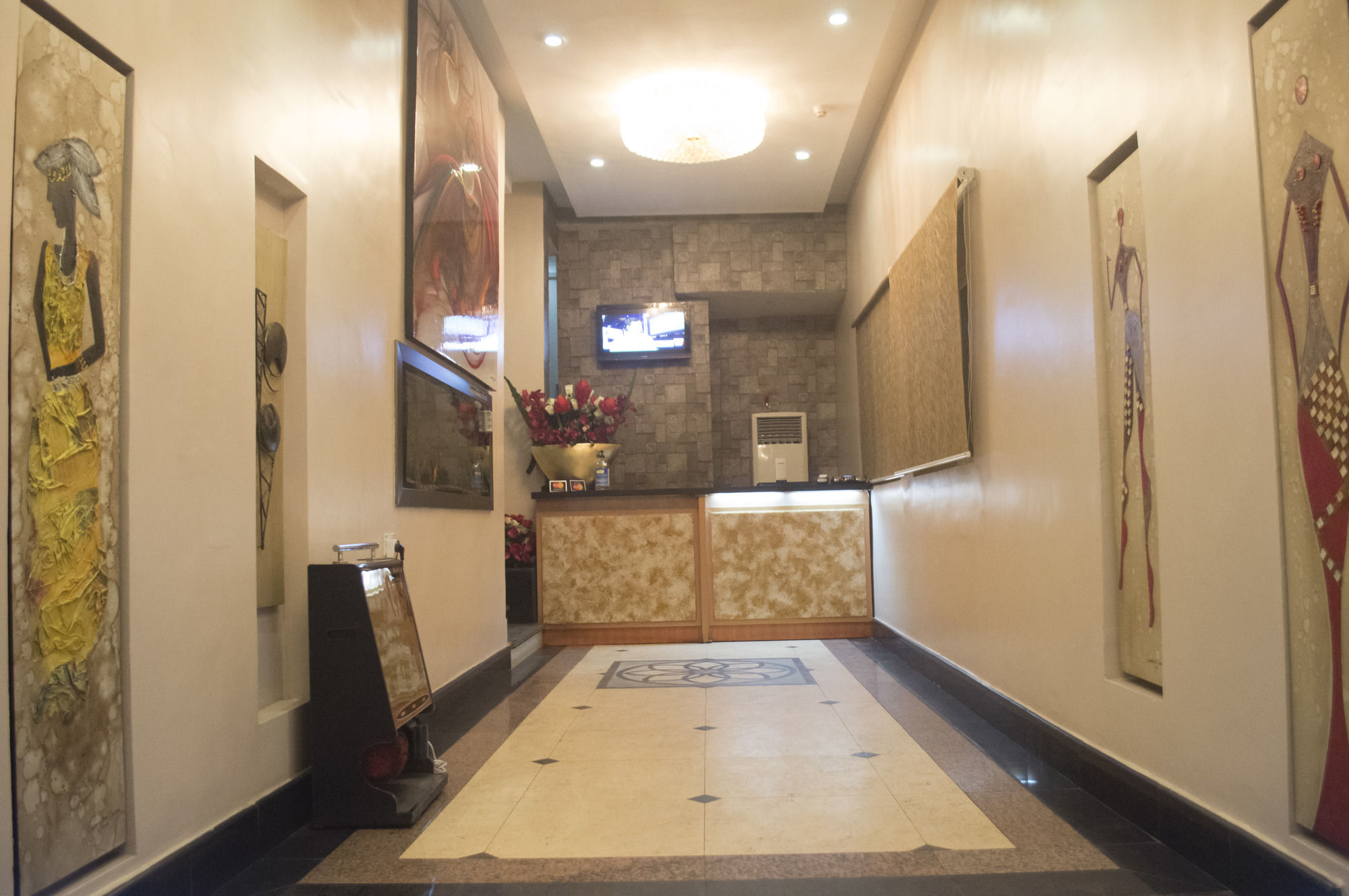 Фото GrandBee Suites