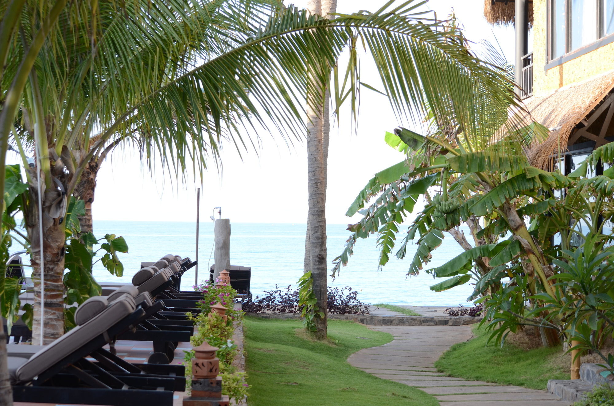 Фото Rang Garden Beach Side Resort