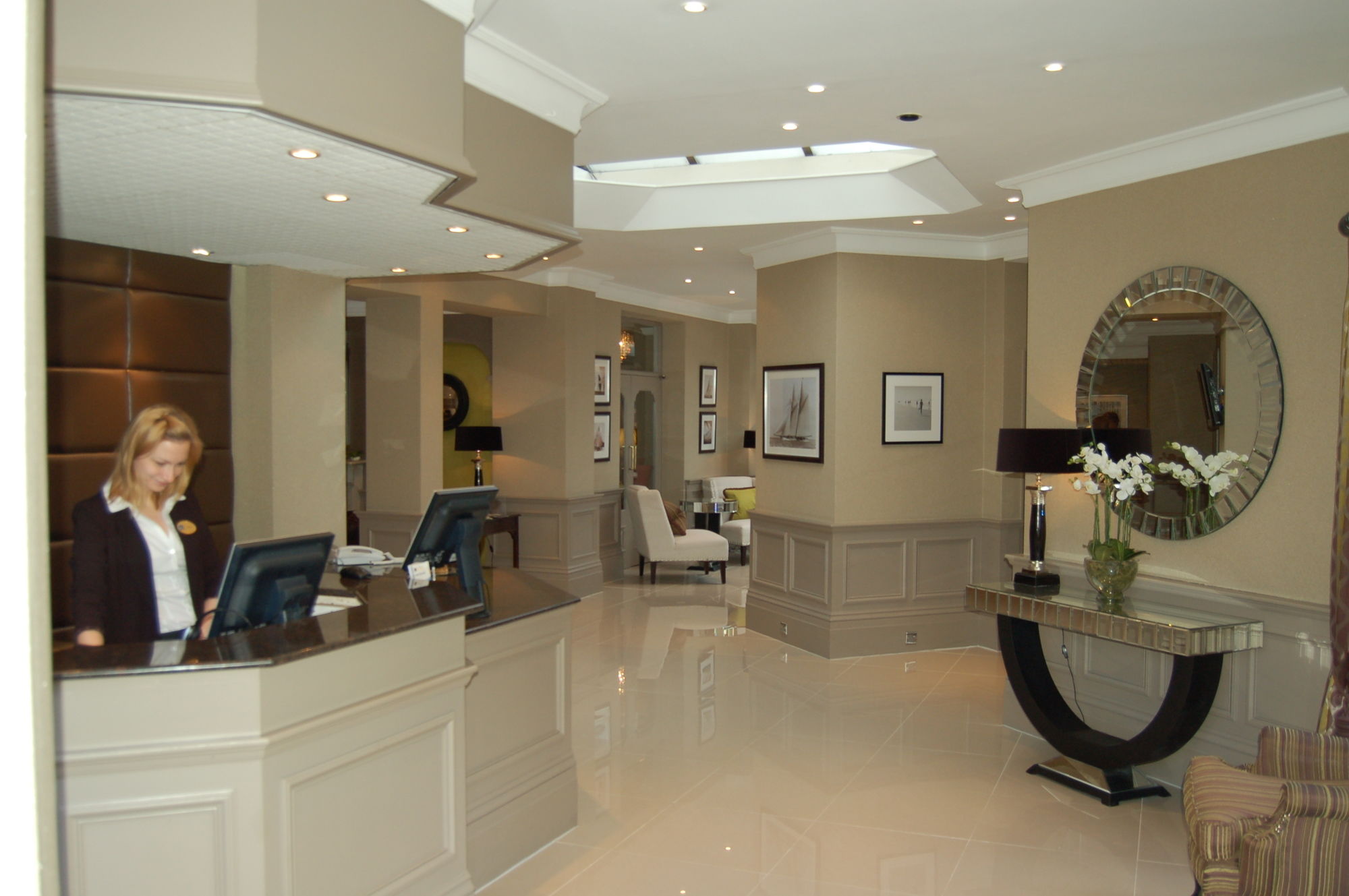 Фото Best Western Plus The Connaught Hotel & SPA