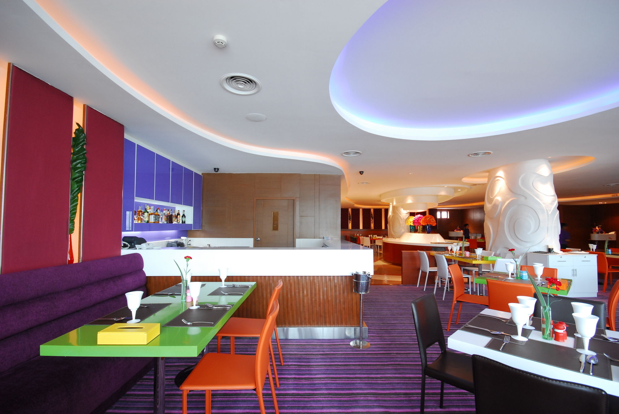 Фото Hip Bangkok