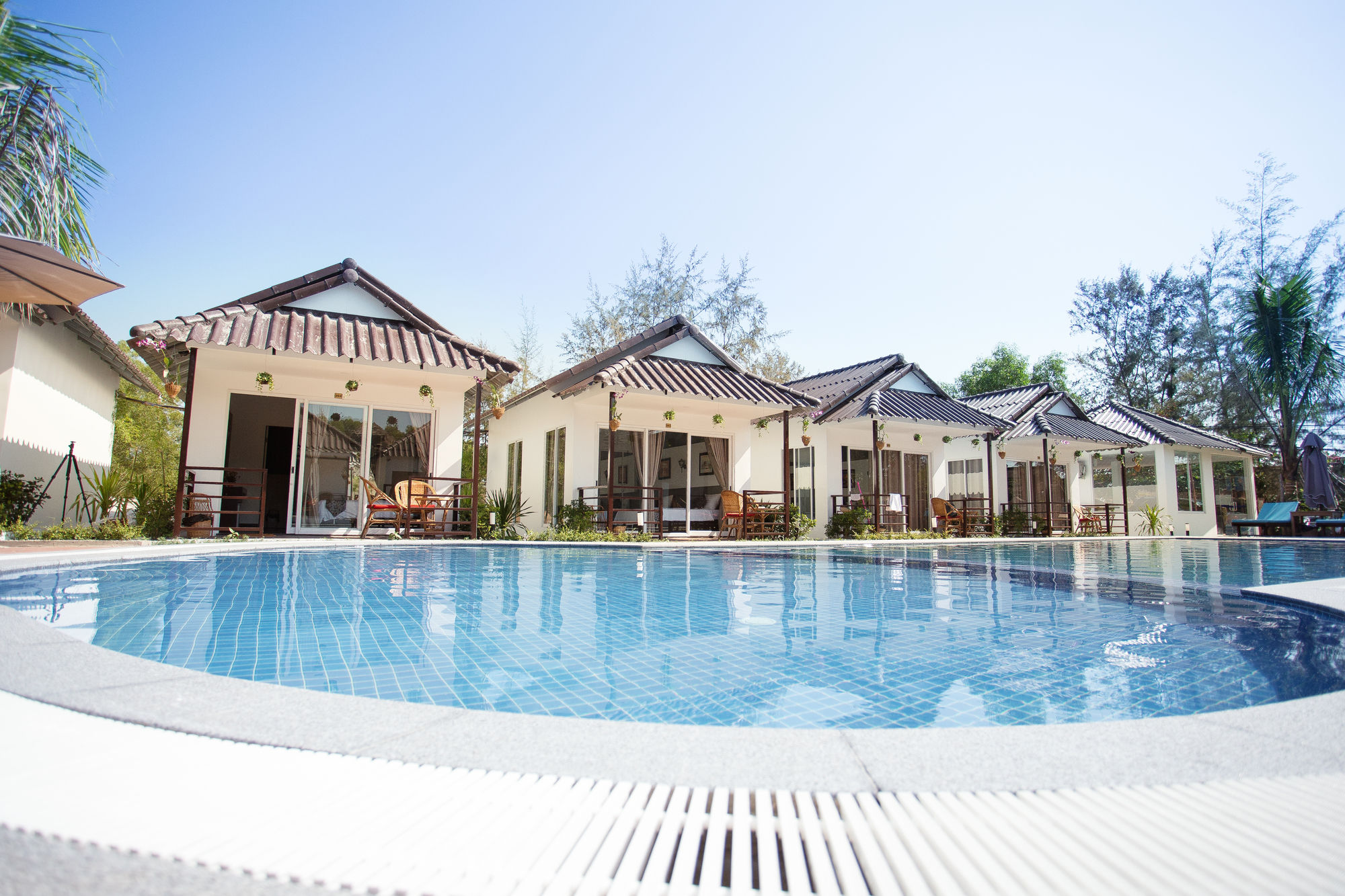 Фото Sea Breeze Resort