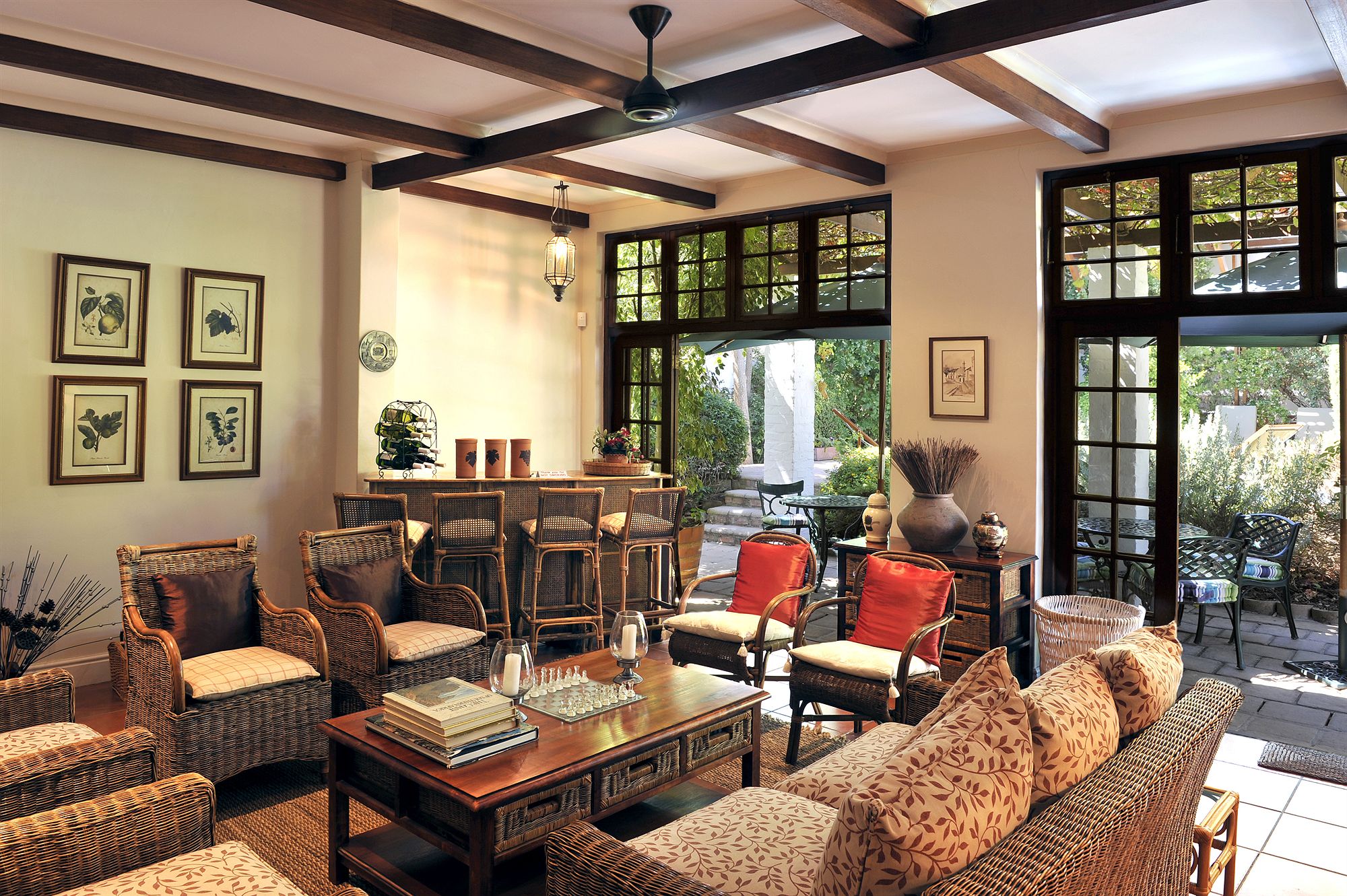 Фото Gable Manor