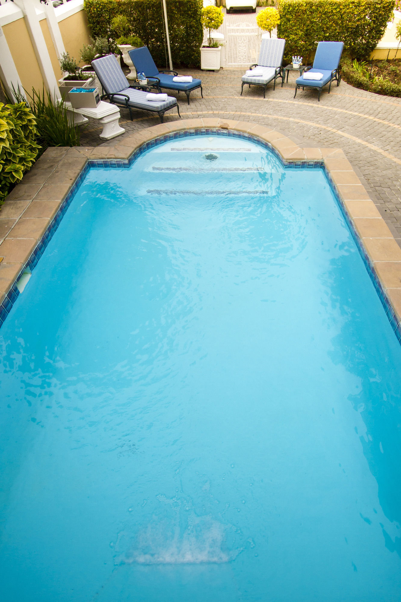 Фото The Walden House