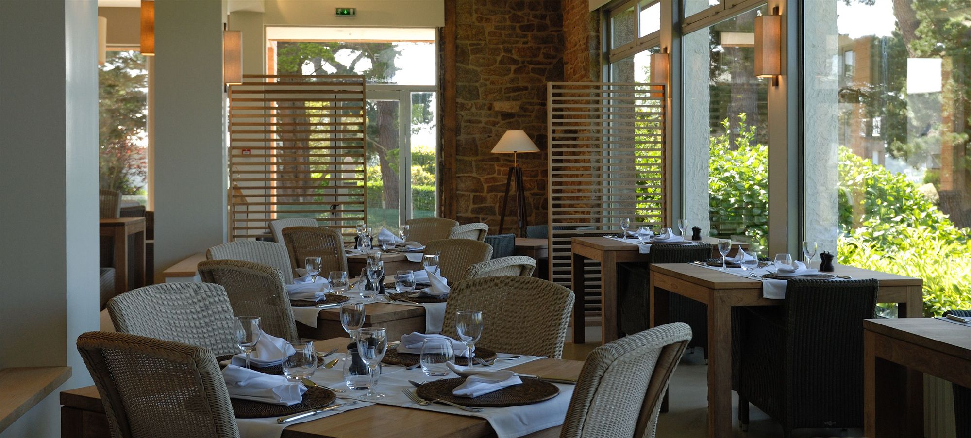 Фото Hôtel Les Costans, The Originals Relais