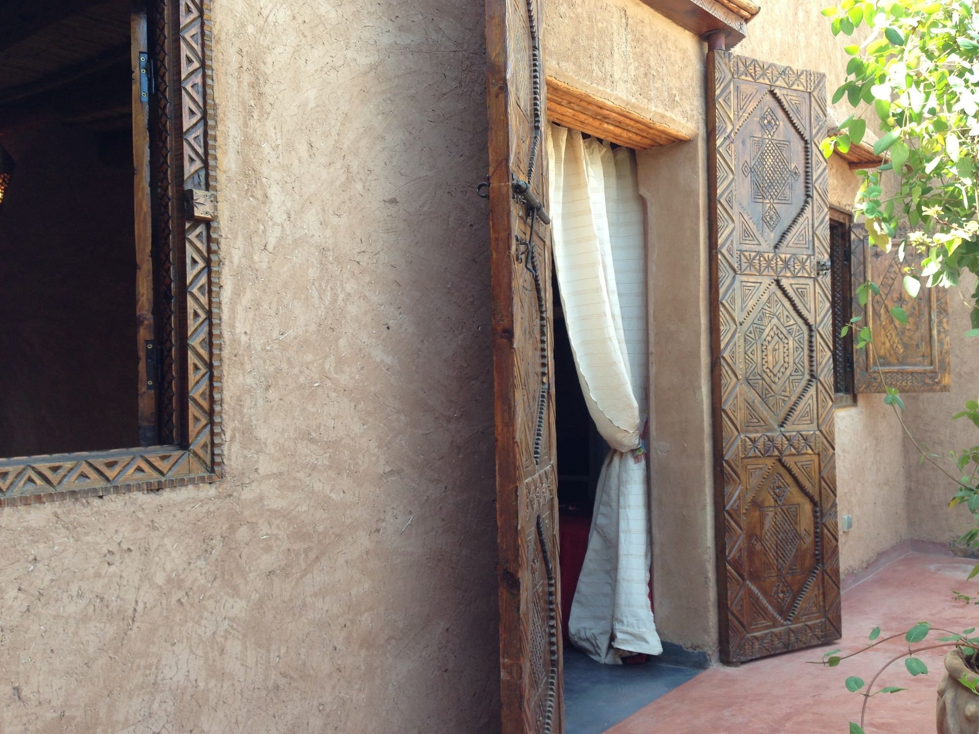 Фото Riad Mehdia