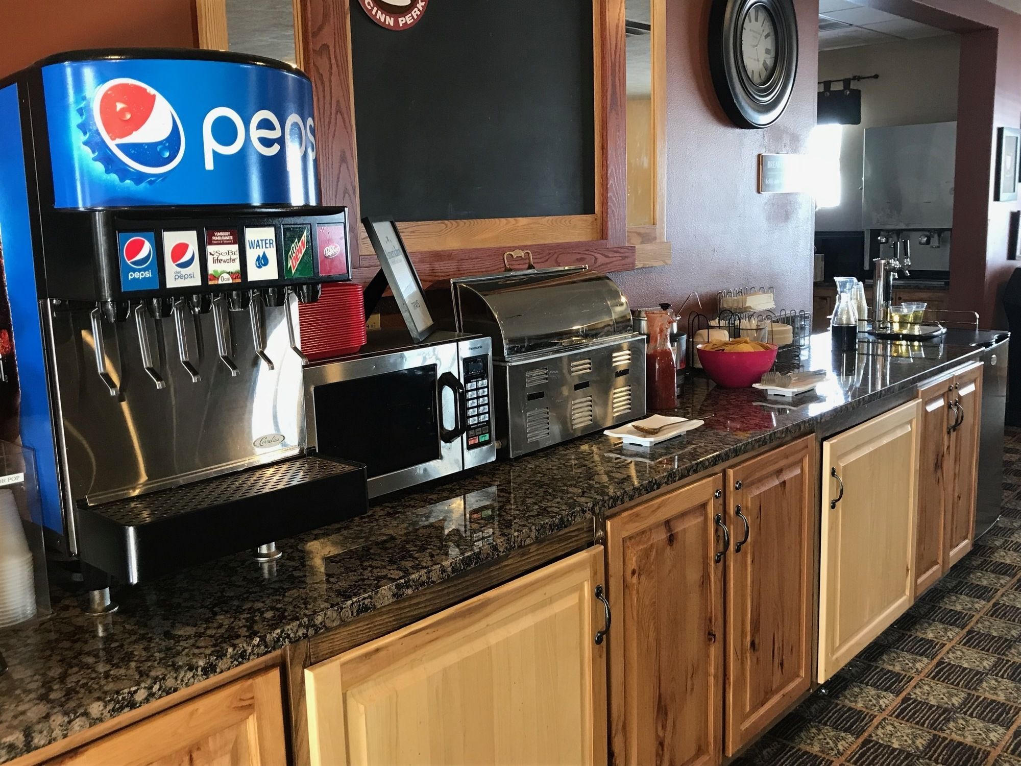 Фото AmericInn by Wyndham Fargo Medical Center