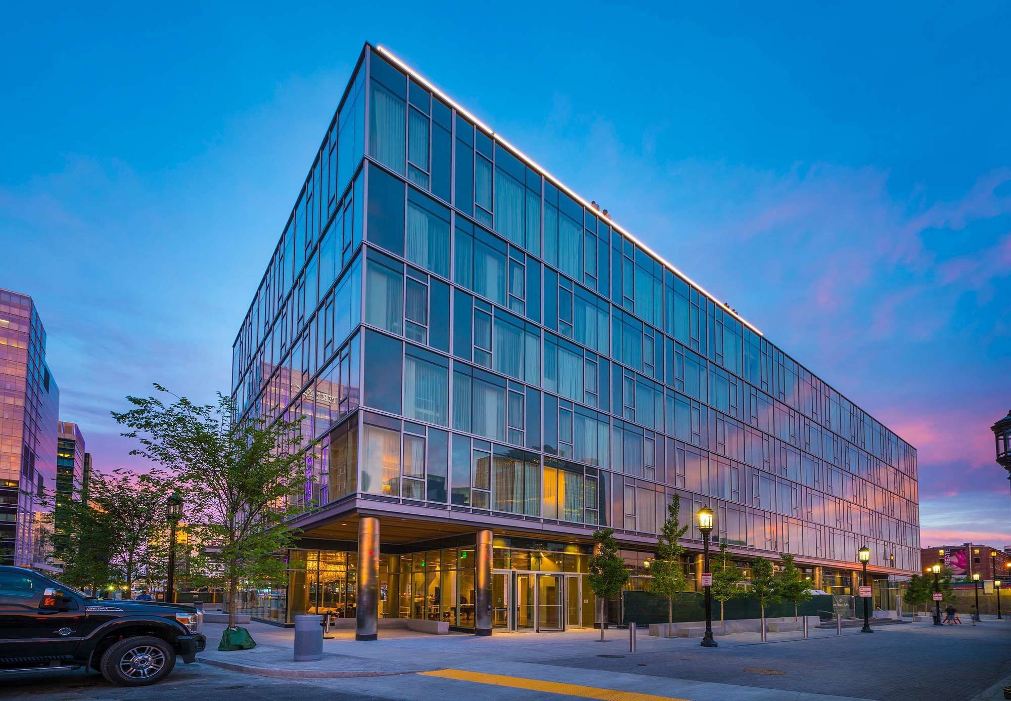 Фото The Envoy Hotel, Autograph Collection