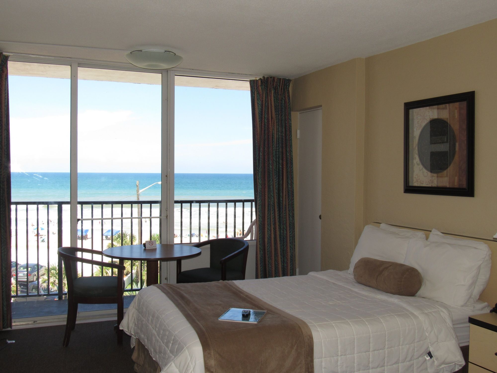 Фото Cove Motel Oceanfront