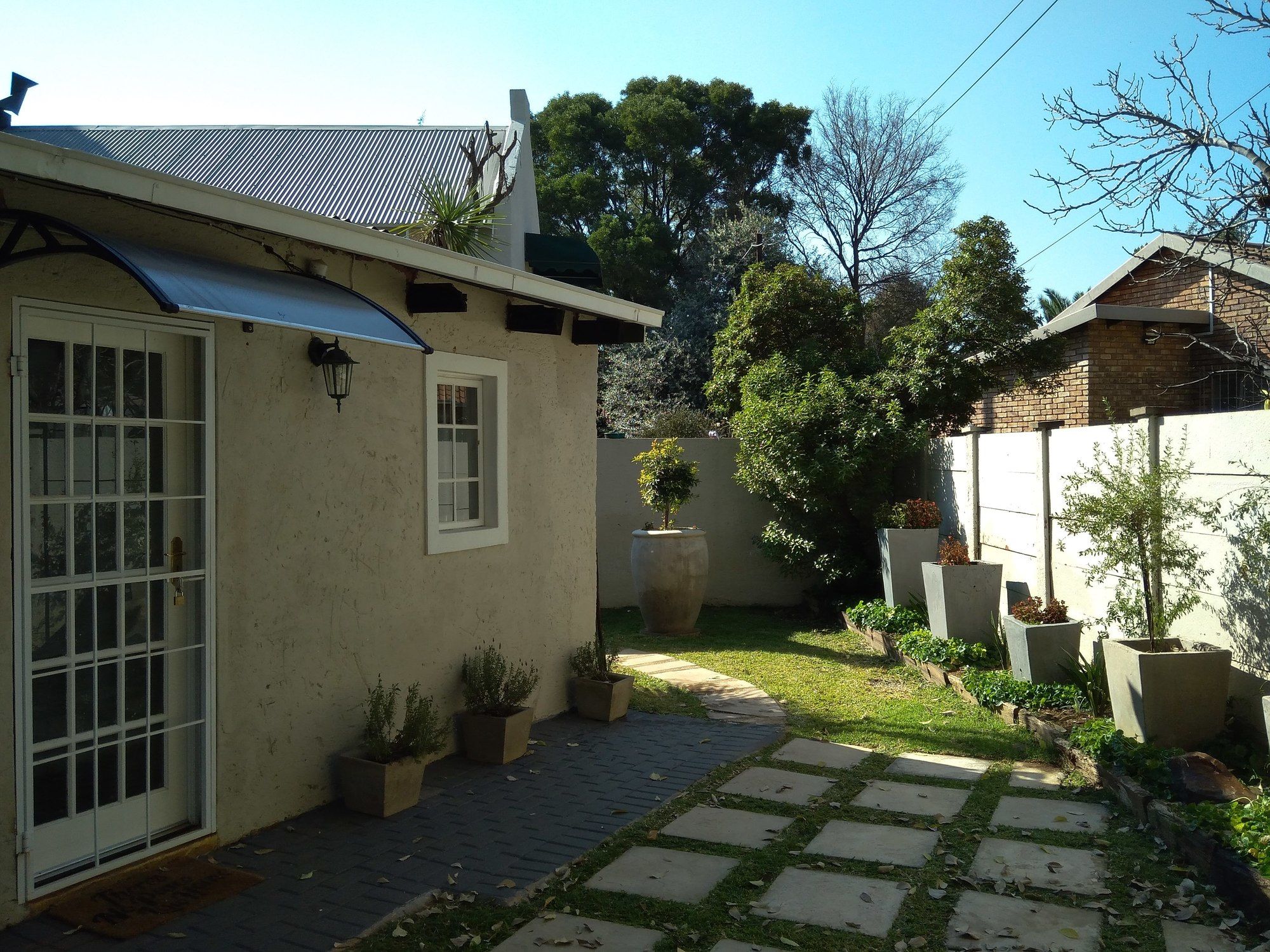 Фото Cottage Guesthouse