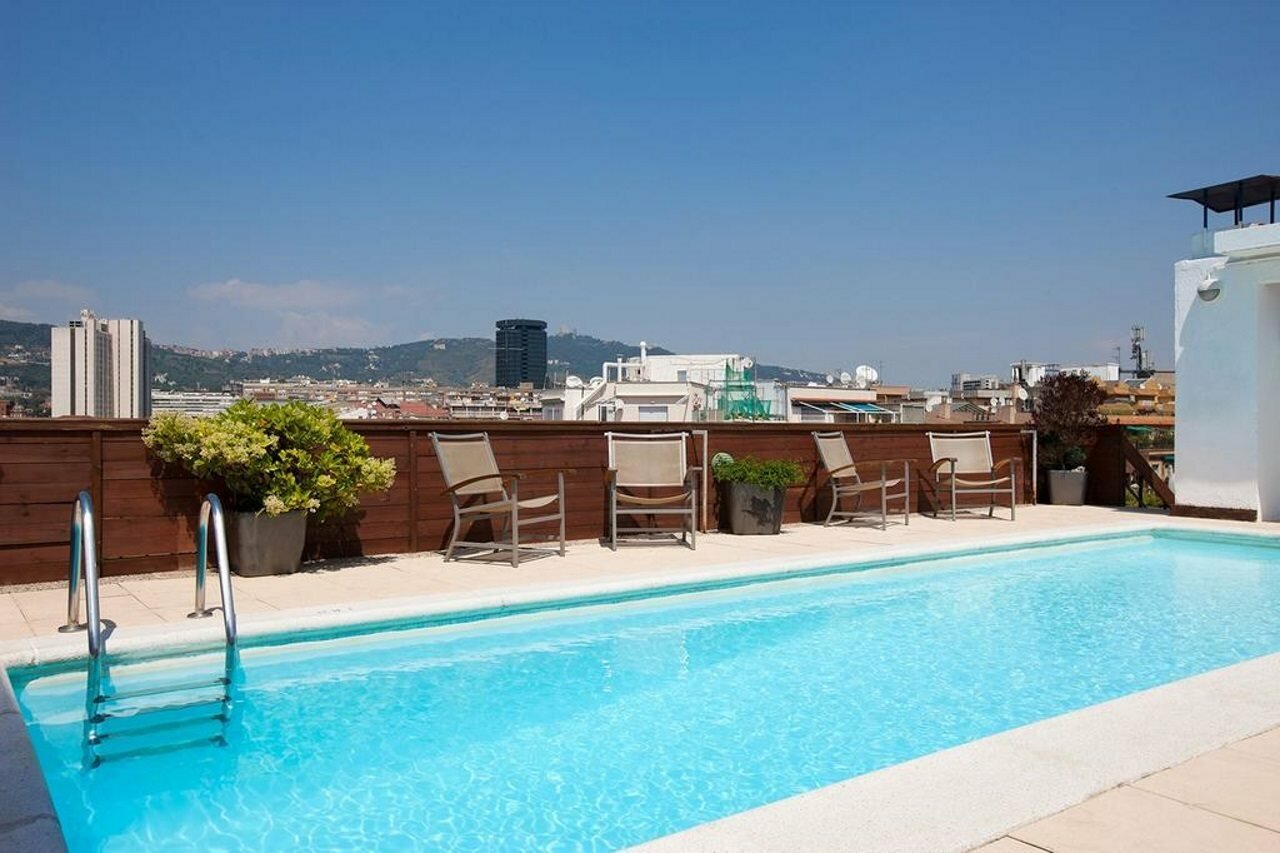 Фото Nh Barcelona Stadium