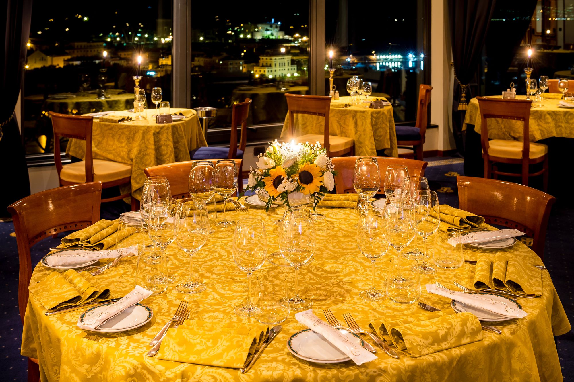 Фото Hotel Vis à Vis