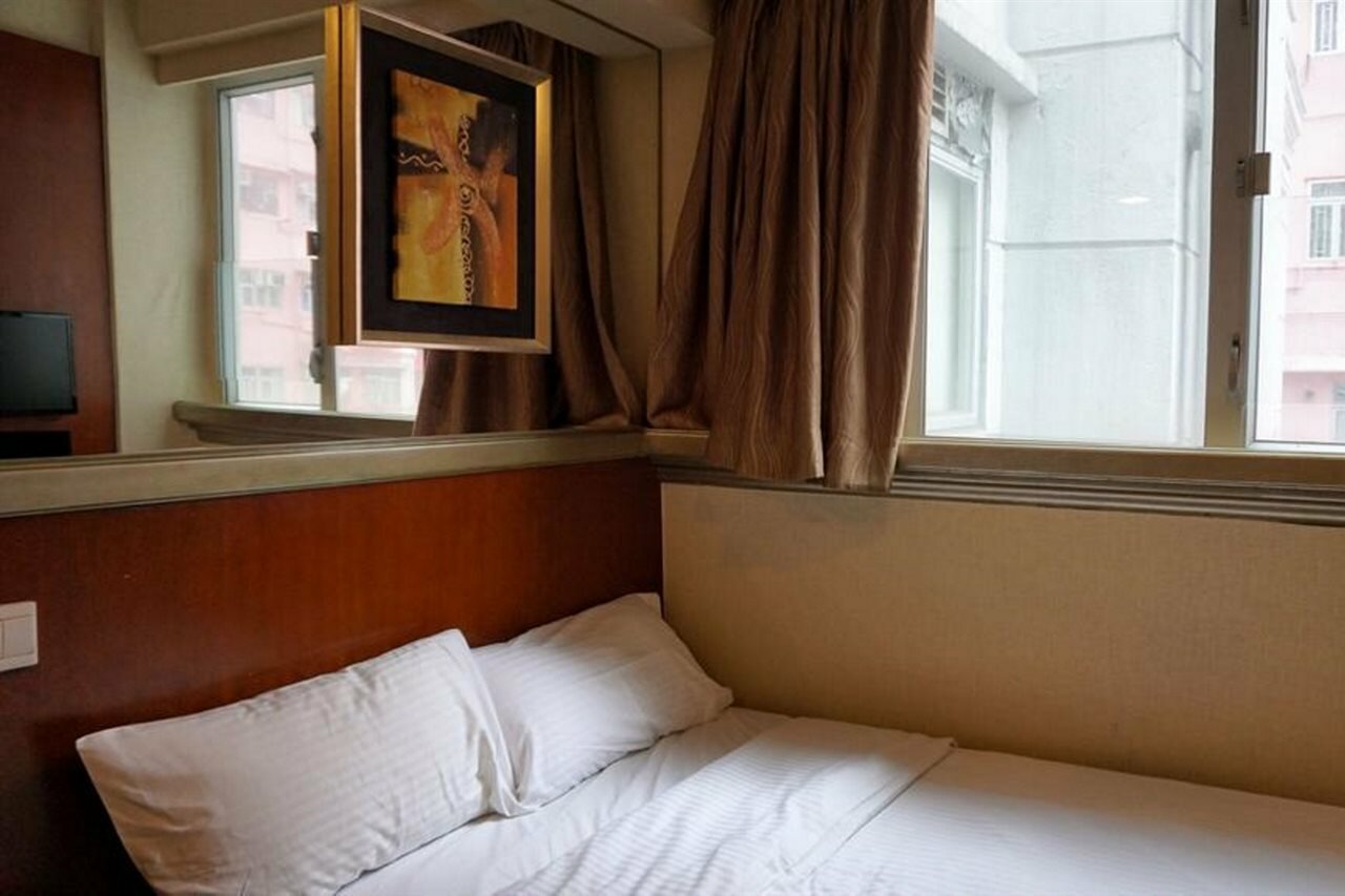 Фото Oriental Lander Hotel