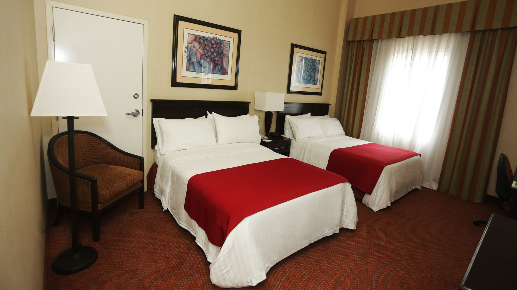 Фото Holiday Inn Matamoros