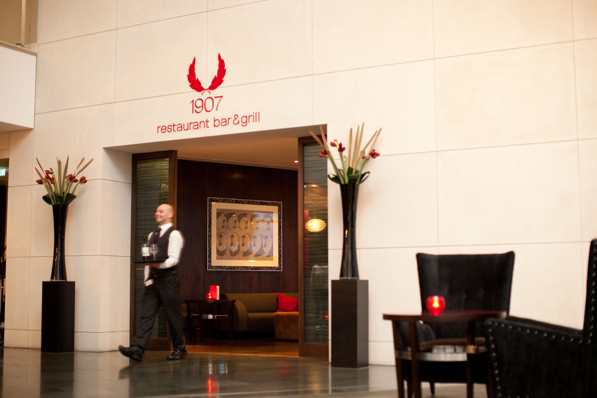 Фото Brooklands Hotel