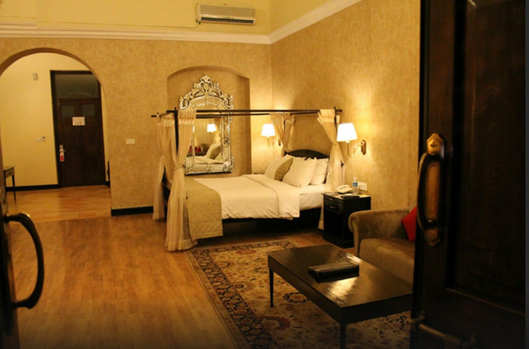Фото Royal Orchid Metropole Mysore