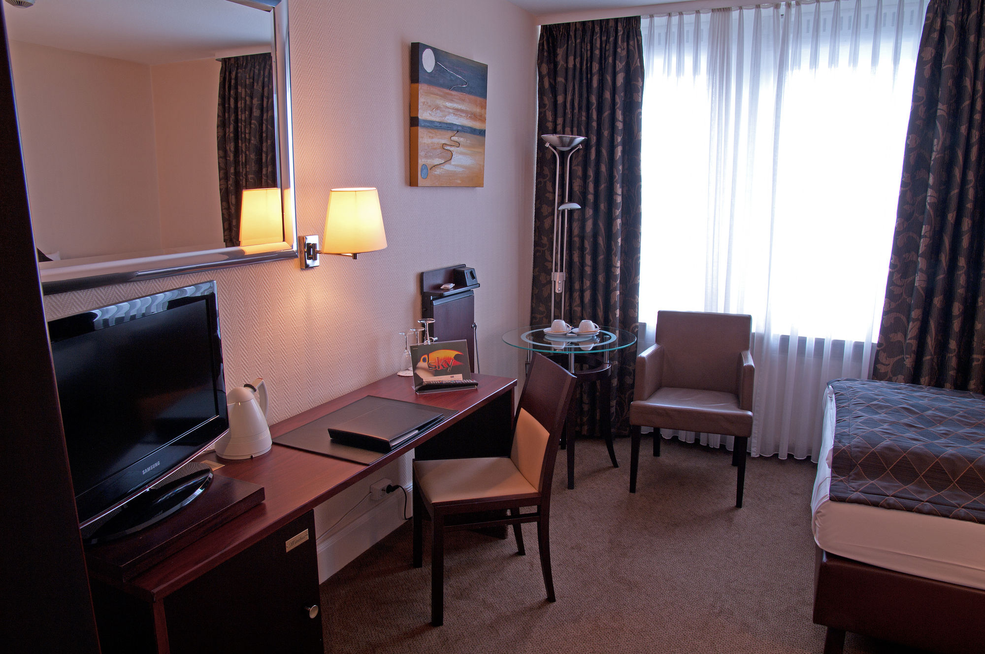 Фото Leonardo Hotel Hamburg Elbbruecken