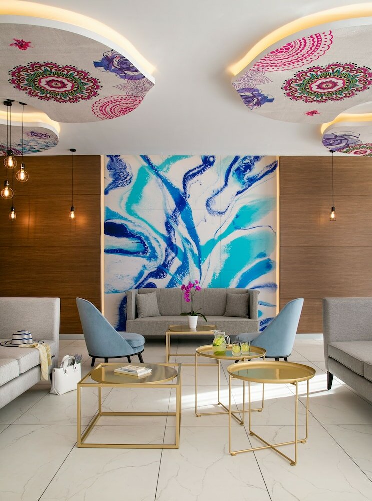 Фото Vangelis Hotel & Suites