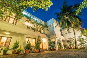 Гостиница Tissa