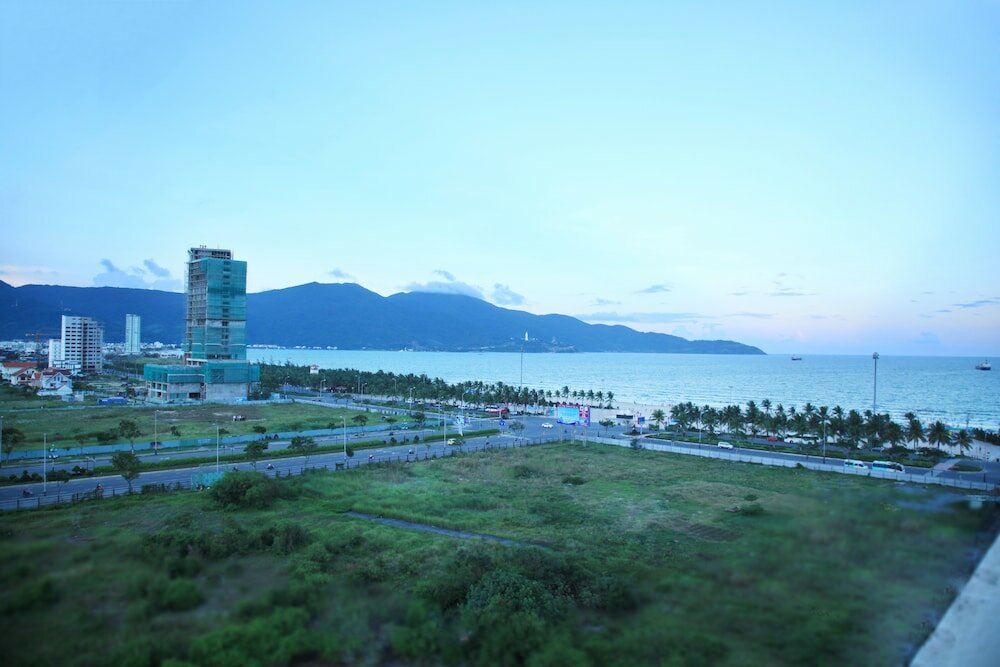Фото Atlantic Da Nang Hotel