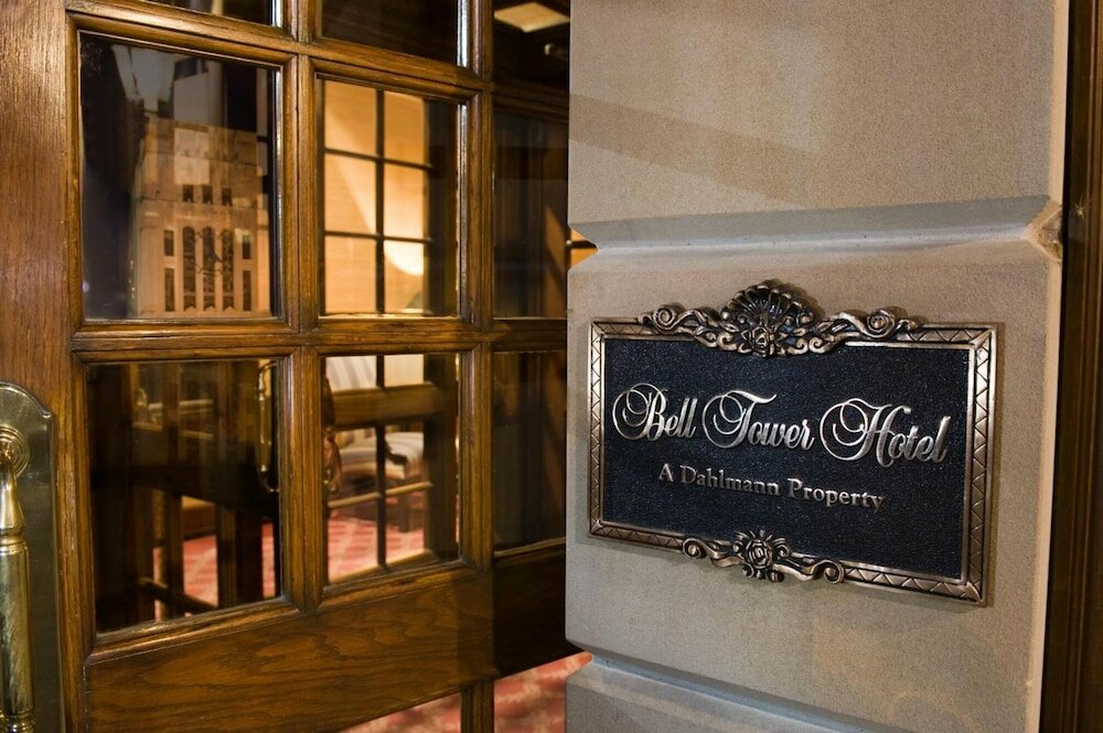 Фото Bell Tower Hotel