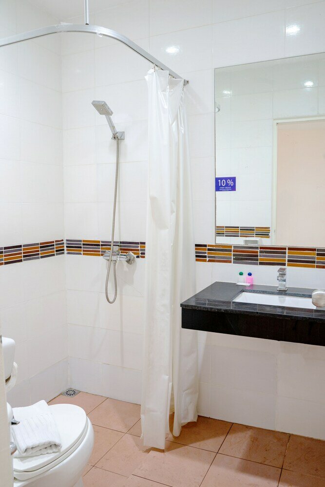 Фото Tuana Patong Holiday Hotel