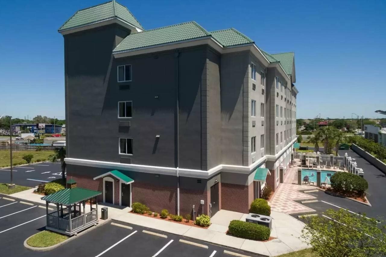Фото Country Inn & Suites by Radisson, St. Petersburg - Clearwater, Fl