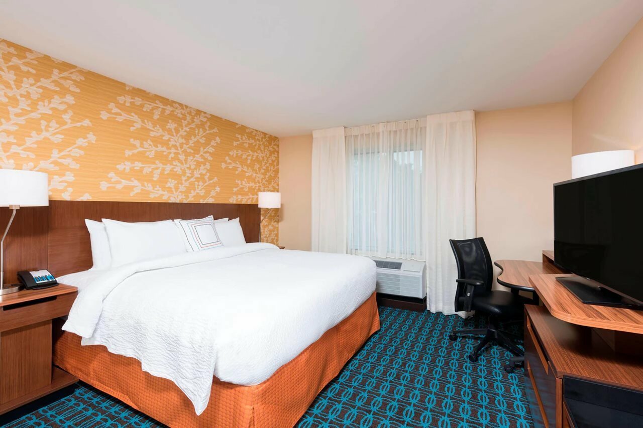 Фото Fairfield Inn and Suites Orlando Kissimmee Celebration