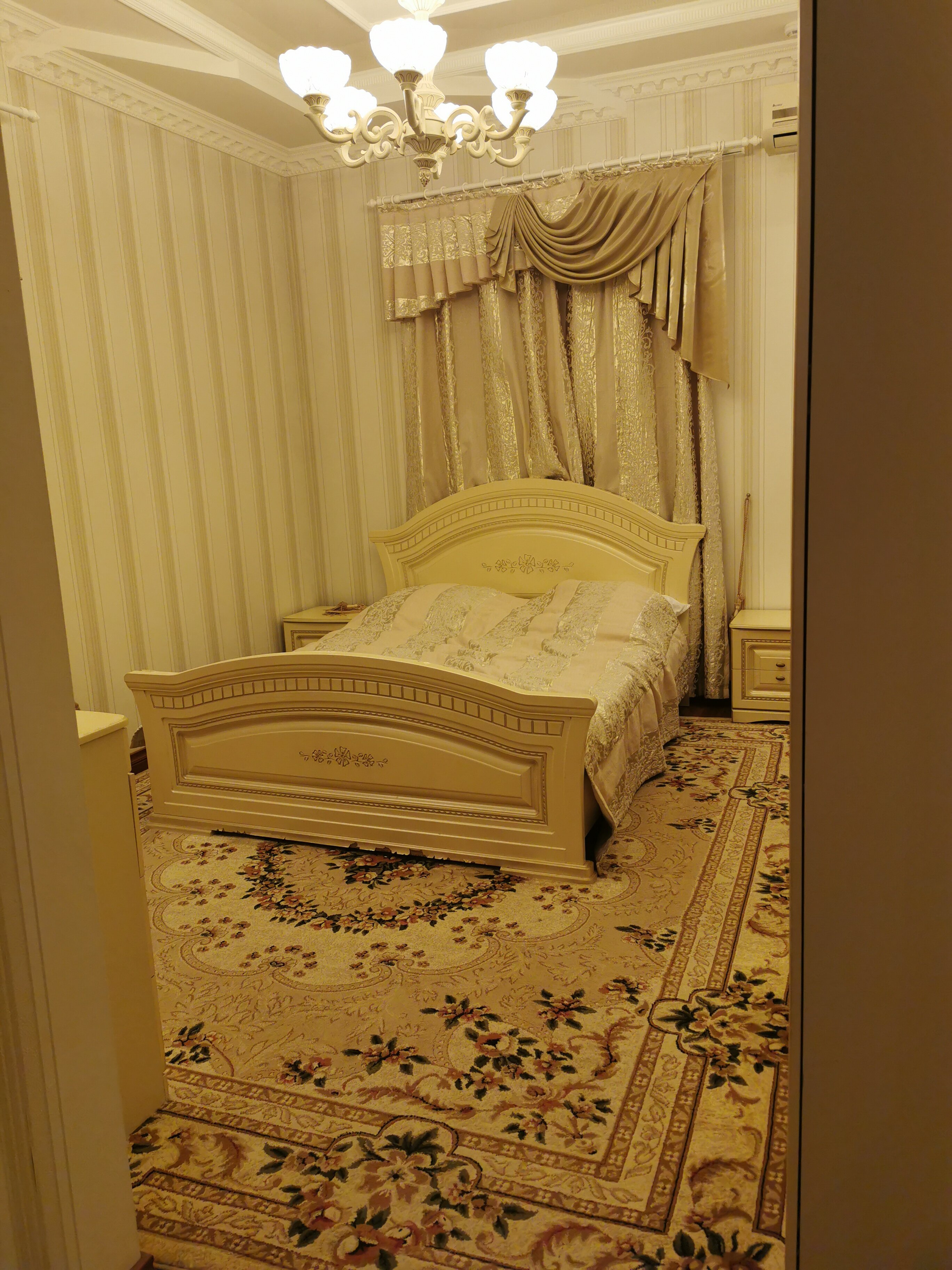 Фото Корона