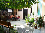 Uiutnyi dvorik (Tamanskaya ulitsa, 11Б), guest house