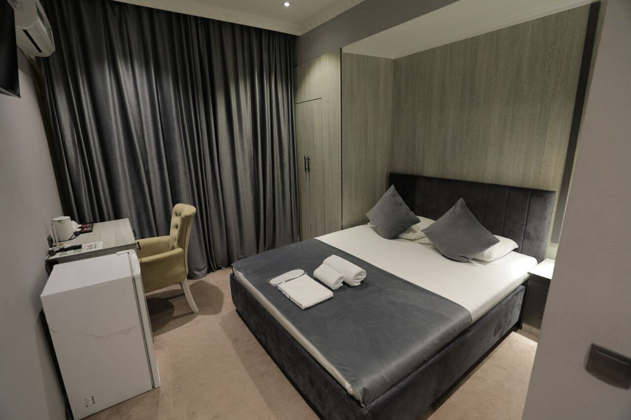 Фото Sharq Hotel