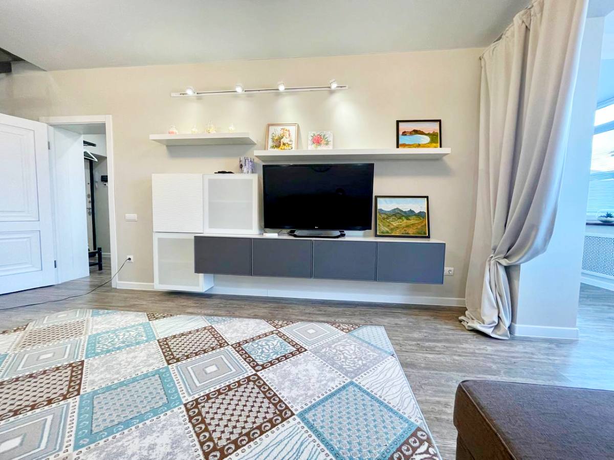 Фото 3-х Комнатные 2-х Уровневые Апартаменты