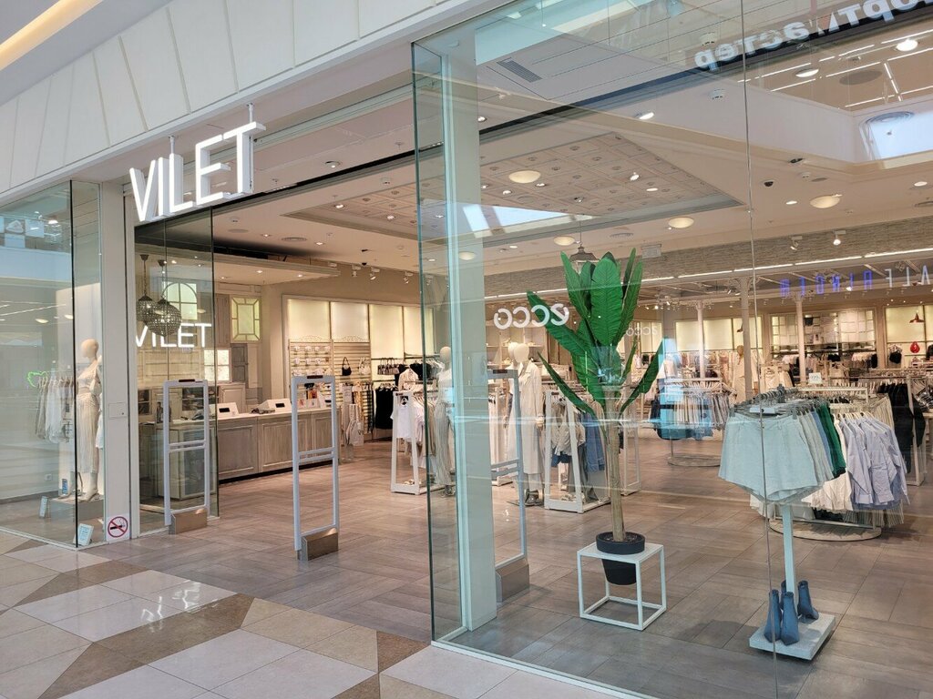 Магазин одежды Vilet, Санкт‑Петербург, фото