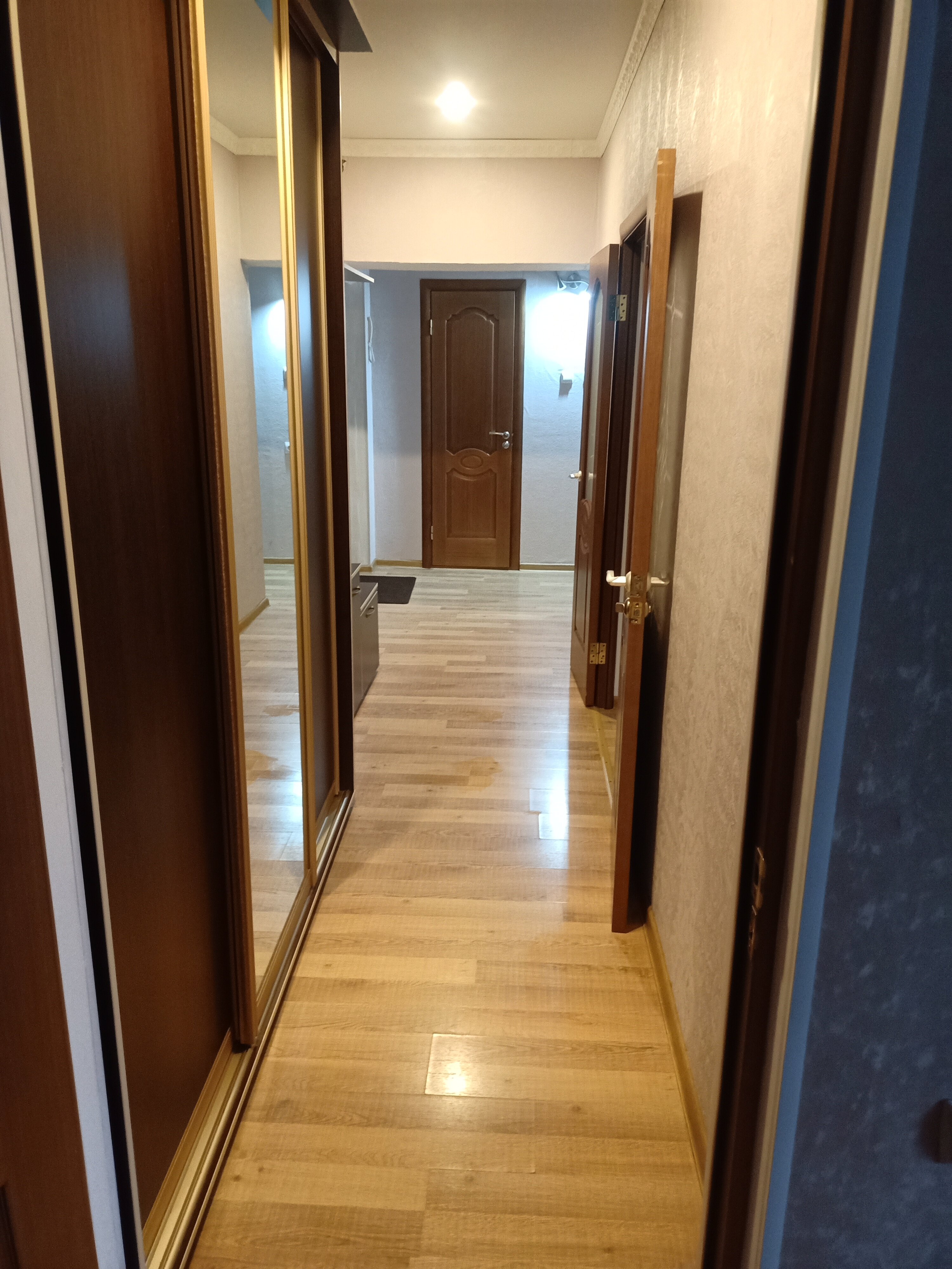 Фото Семейная 2-комнатная квартира