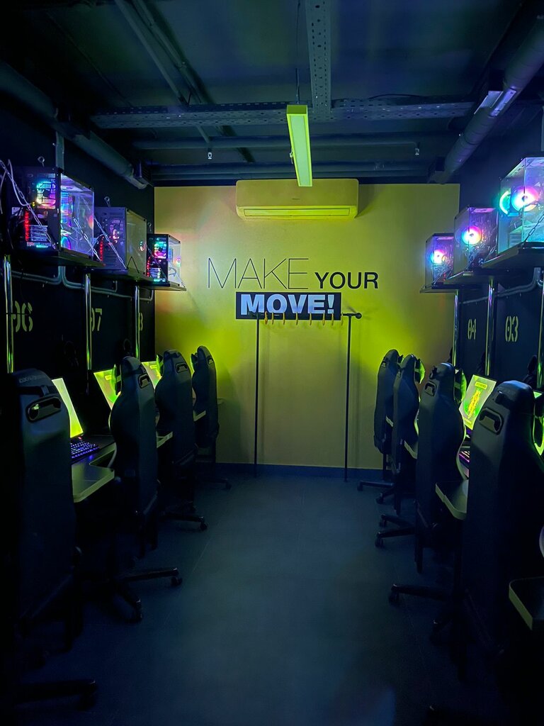 Computer club Colizeum, Moscow, photo